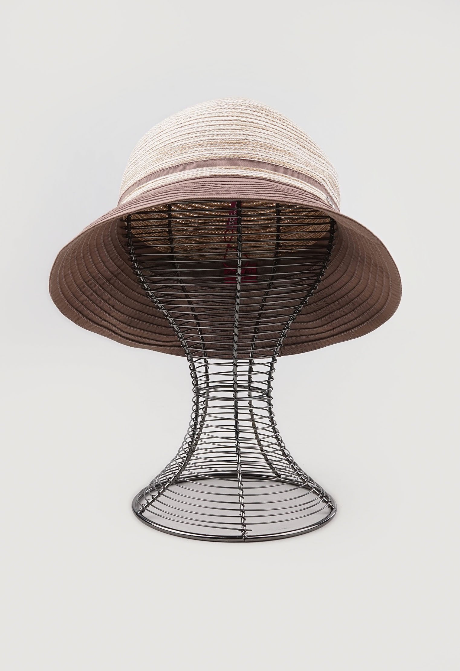 Головные уборы Delmare Головные уборы Delmare