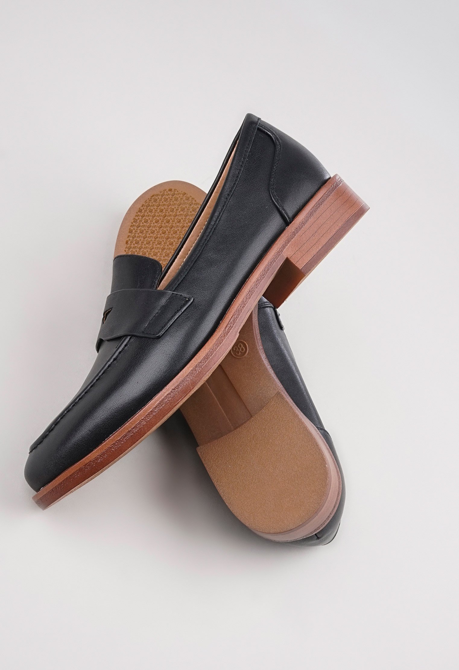 Туфли на низком каблуке Mario Berlucci Туфли на низком каблуке Mario Berlucci