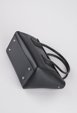 Сумки с ручками Mario Berlucci Сумки с ручками Mario Berlucci