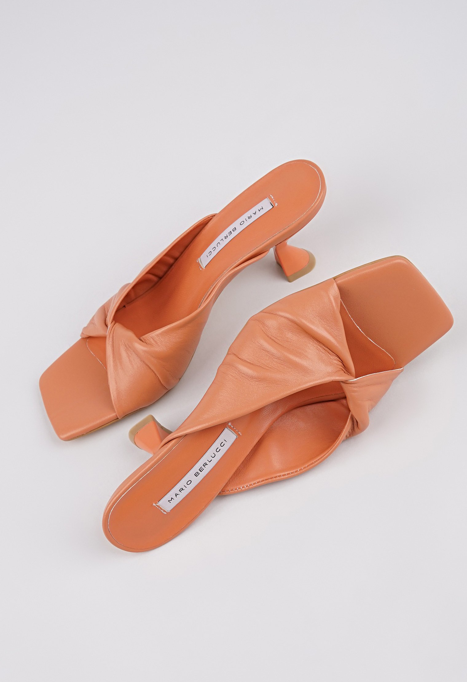 Сабо Mario Berlucci Сабо Mario Berlucci