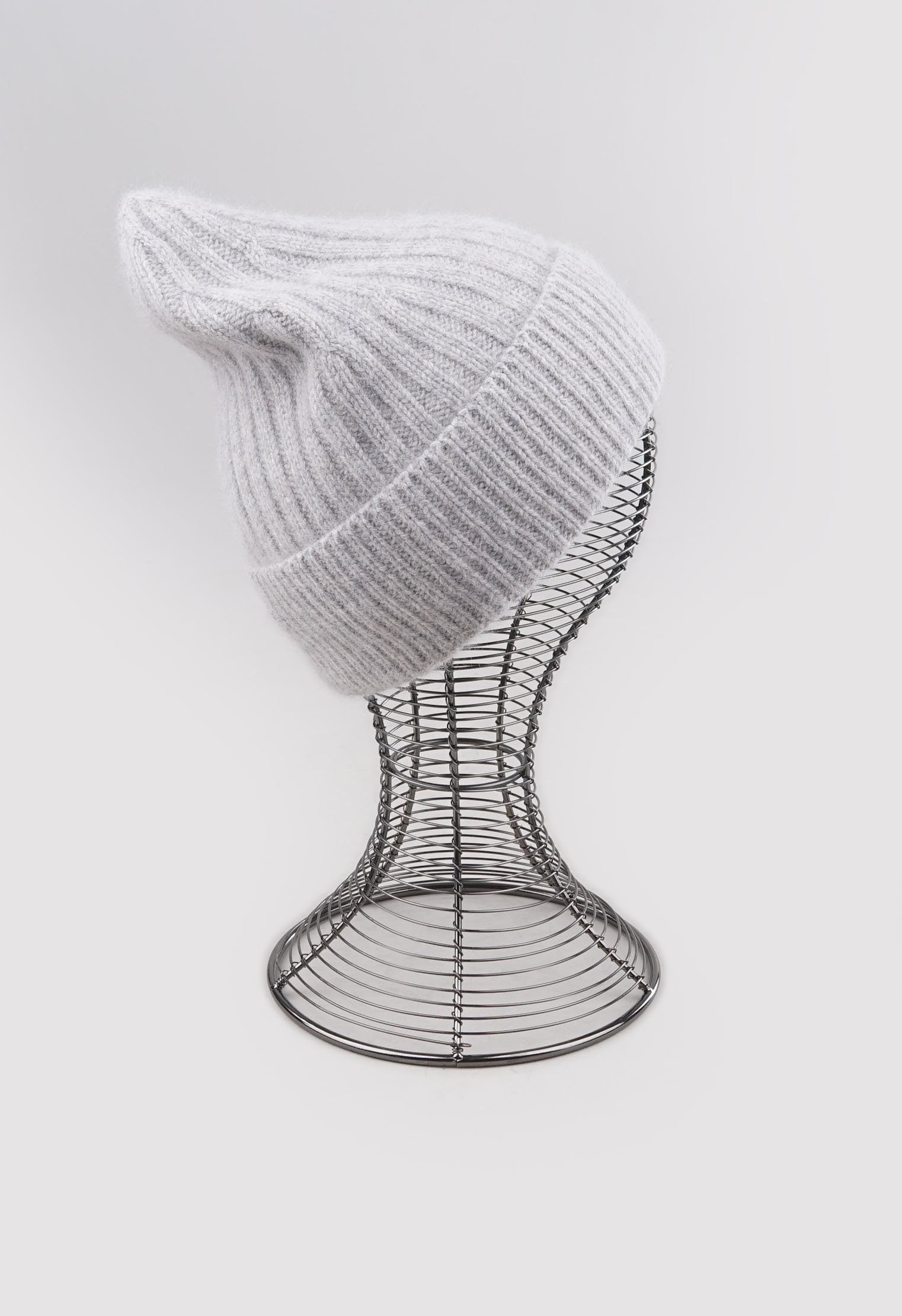 Головные уборы DISPACCI Головные уборы DISPACCI