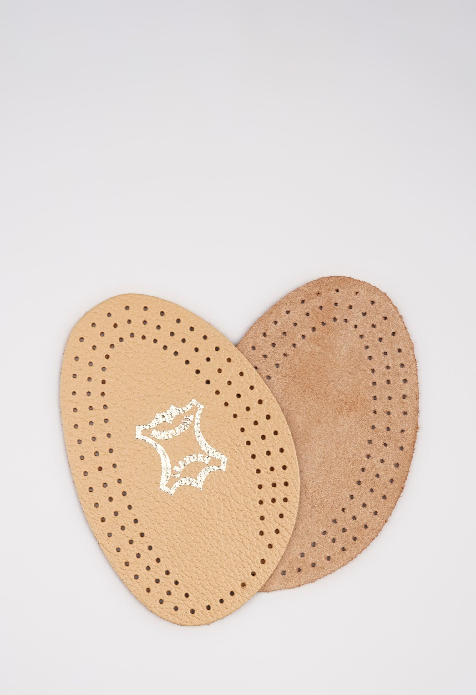 Уход за обувью --- Уход за обувью ---