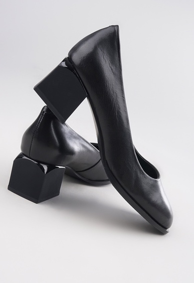 Туфли на каблуке Mario Berlucci Туфли на каблуке Mario Berlucci