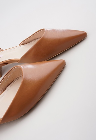 Туфли на низком каблуке Mario Berlucci Туфли на низком каблуке Mario Berlucci