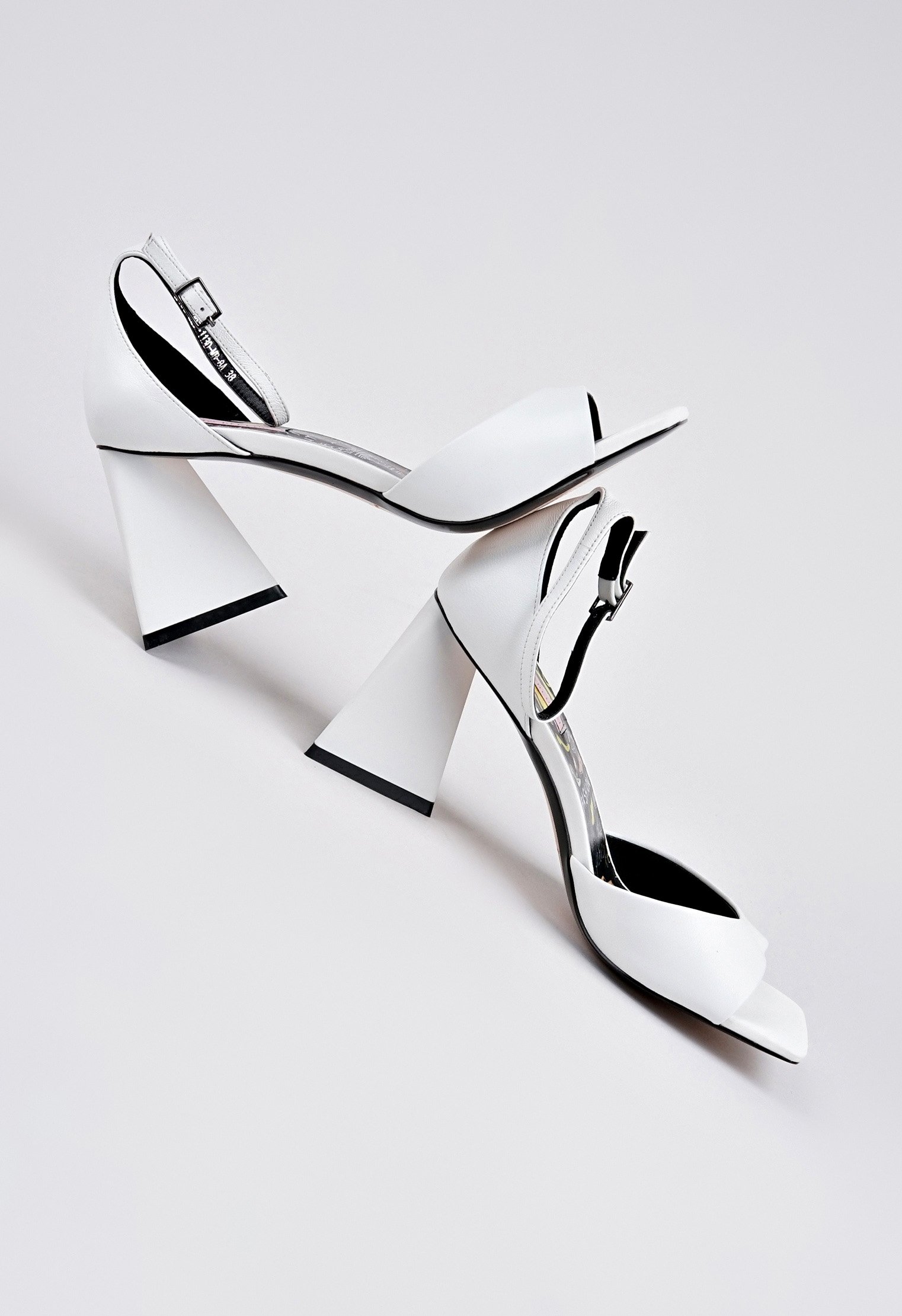 Босоножки Mario Berlucci Босоножки Mario Berlucci