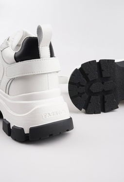 Mario Berlucci  Mario Berlucci