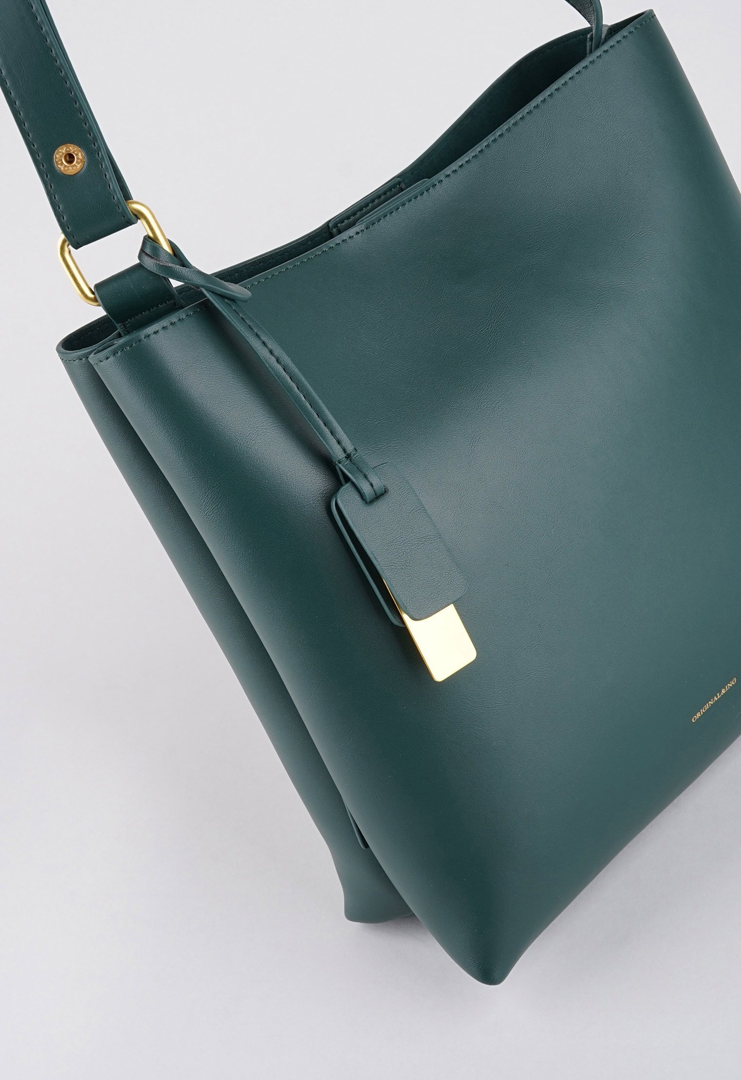 Сумки с ручками Mario Berlucci Сумки с ручками Mario Berlucci