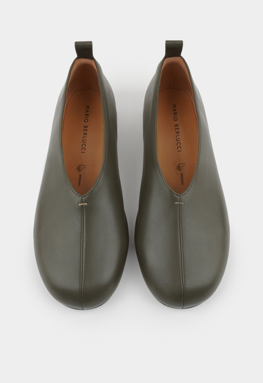 Mario Berlucci 1-G024-09