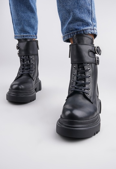 Mario Berluchi  Mario Berluchi