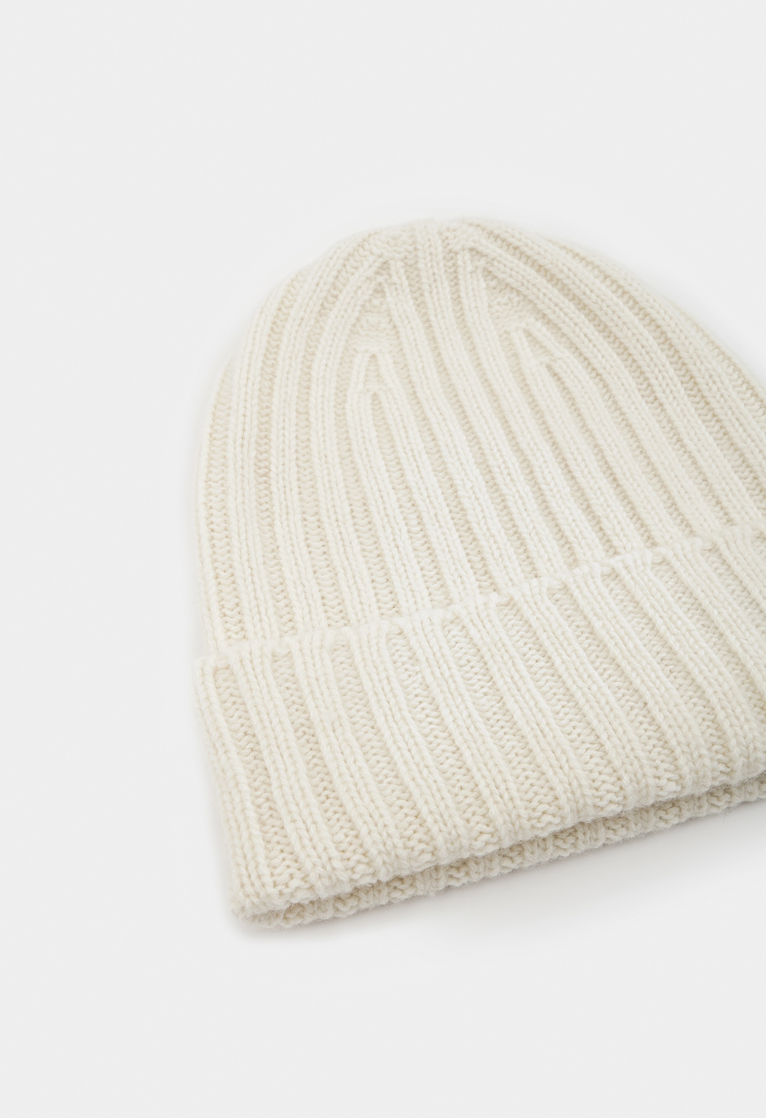 Шапки и капоры Mario Berlucci Шапки и капоры Mario Berlucci