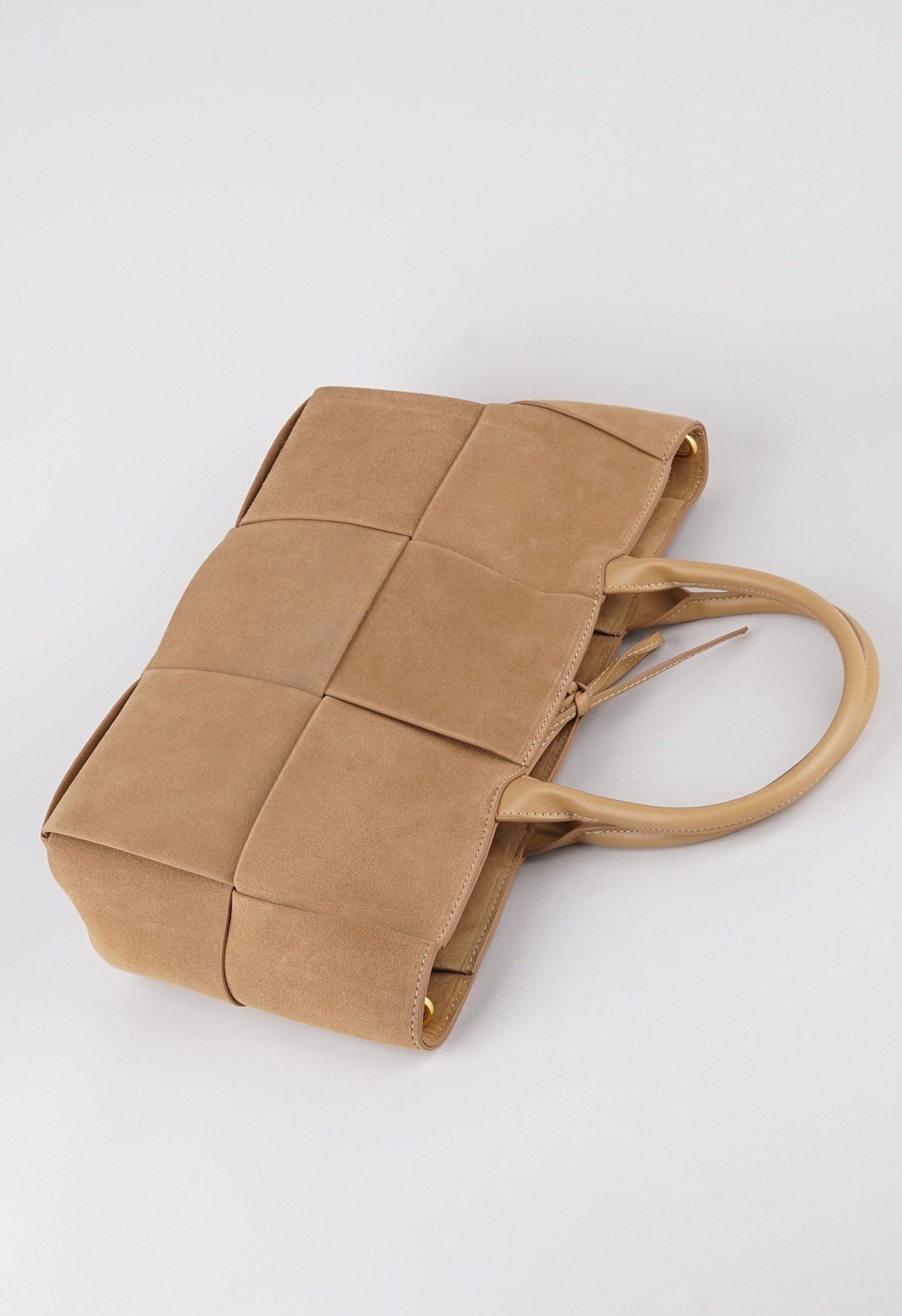 Сумки с ручками Mario Berlucci Сумки с ручками Mario Berlucci