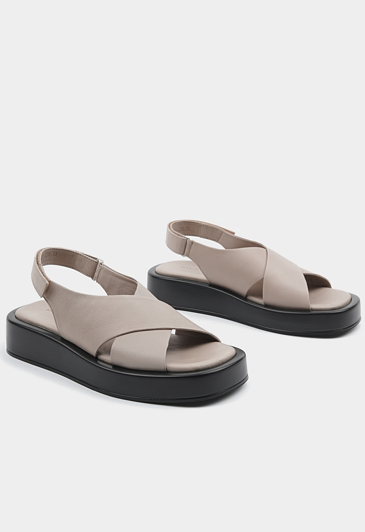 Сандалии Mario Berlucci Сандалии Mario Berlucci