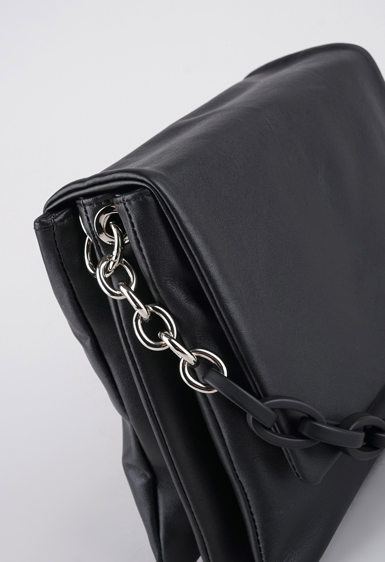 Сумки с ручками Mario Berlucci Сумки с ручками Mario Berlucci