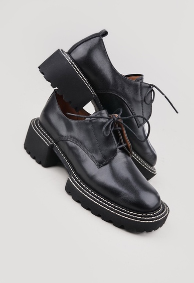 Туфли на низком каблуке Mario Berlucci Туфли на низком каблуке Mario Berlucci