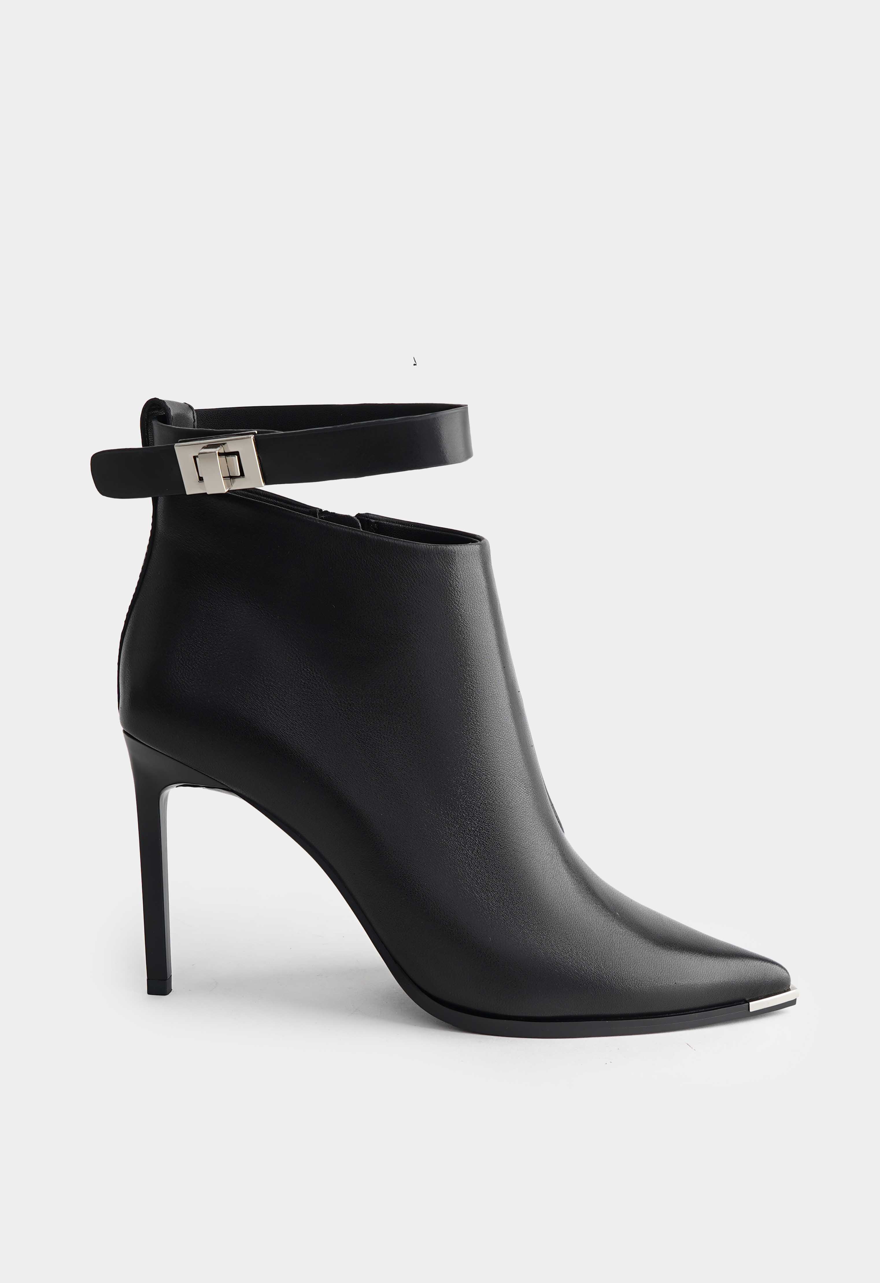 Mario Berlucci 2-J25