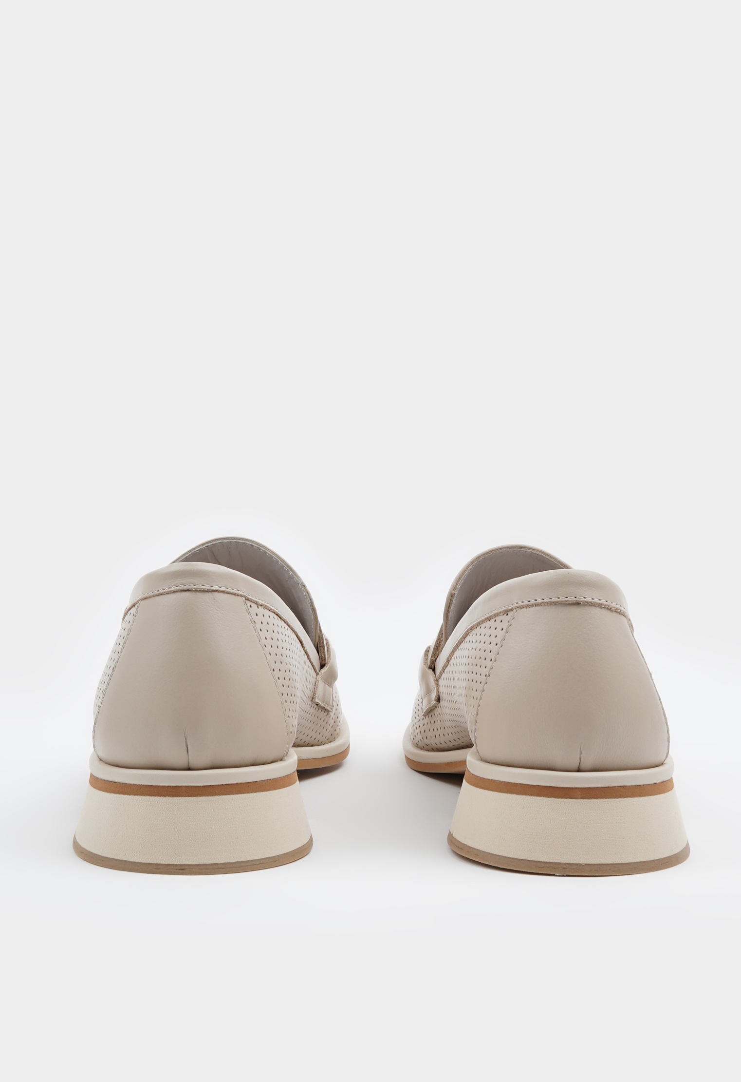 Туфли на низком каблуке Mario Berlucci Туфли на низком каблуке Mario Berlucci