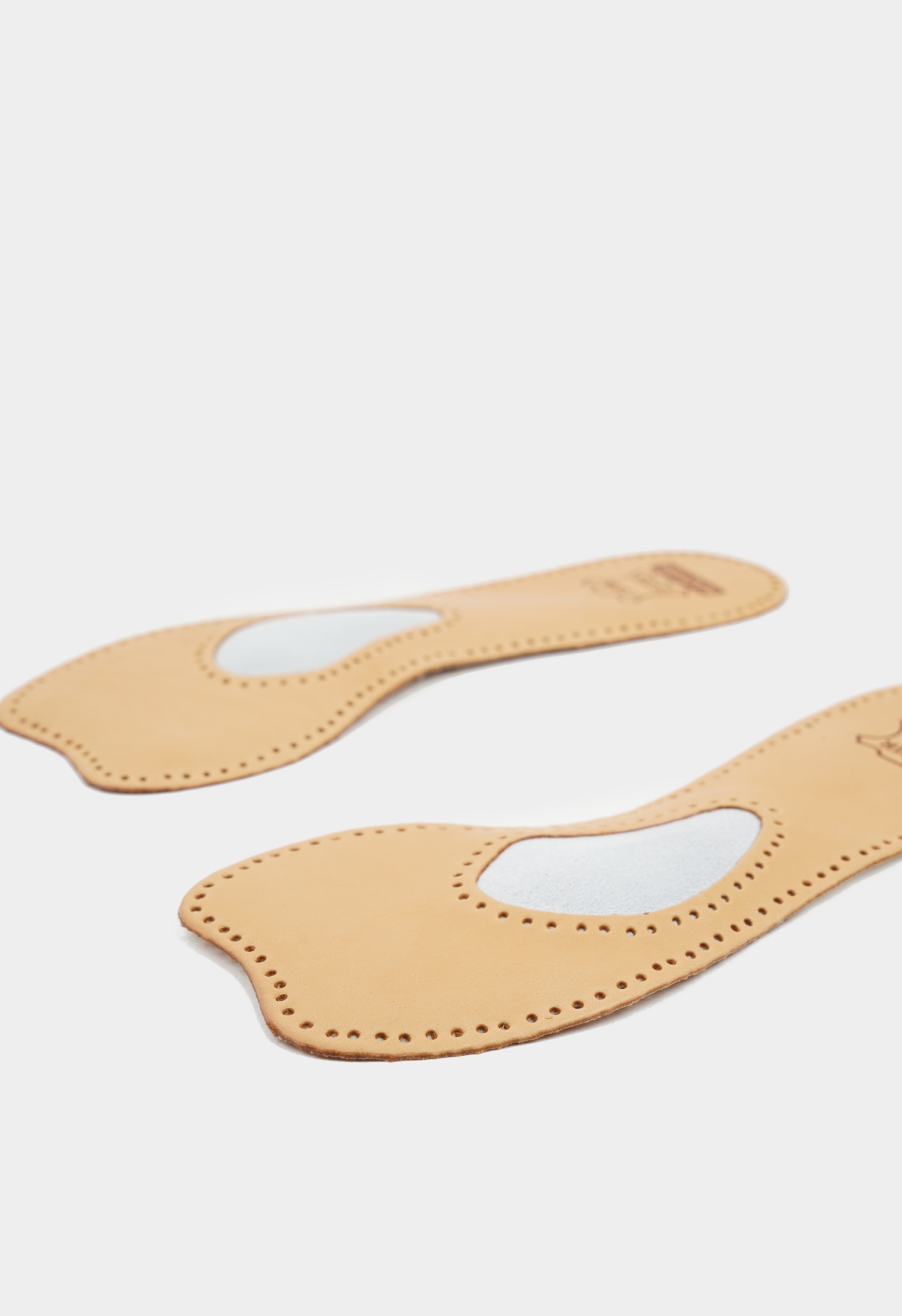 Стельки и вкладыши Стельки и вкладыши