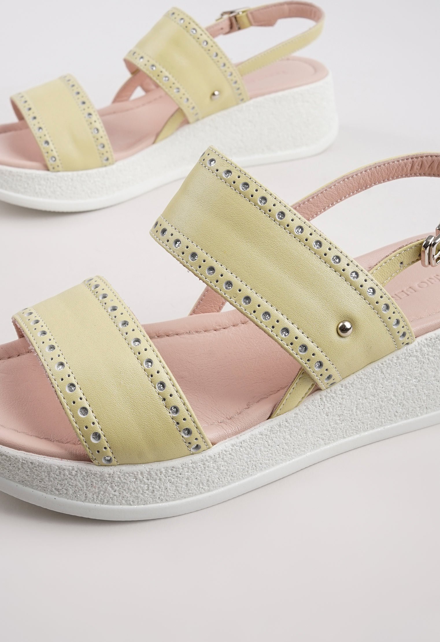 Сандалии Mario Berluchi Сандалии Mario Berluchi