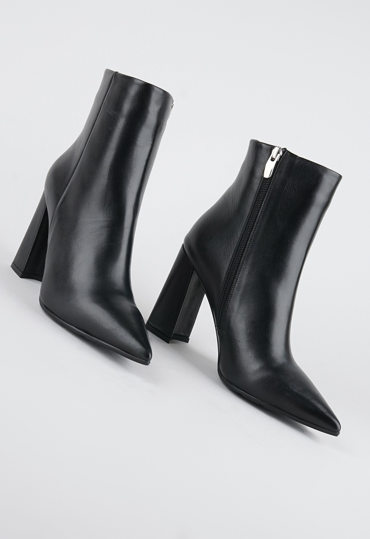 Ботильоны Mario Berlucci Ботильоны Mario Berlucci