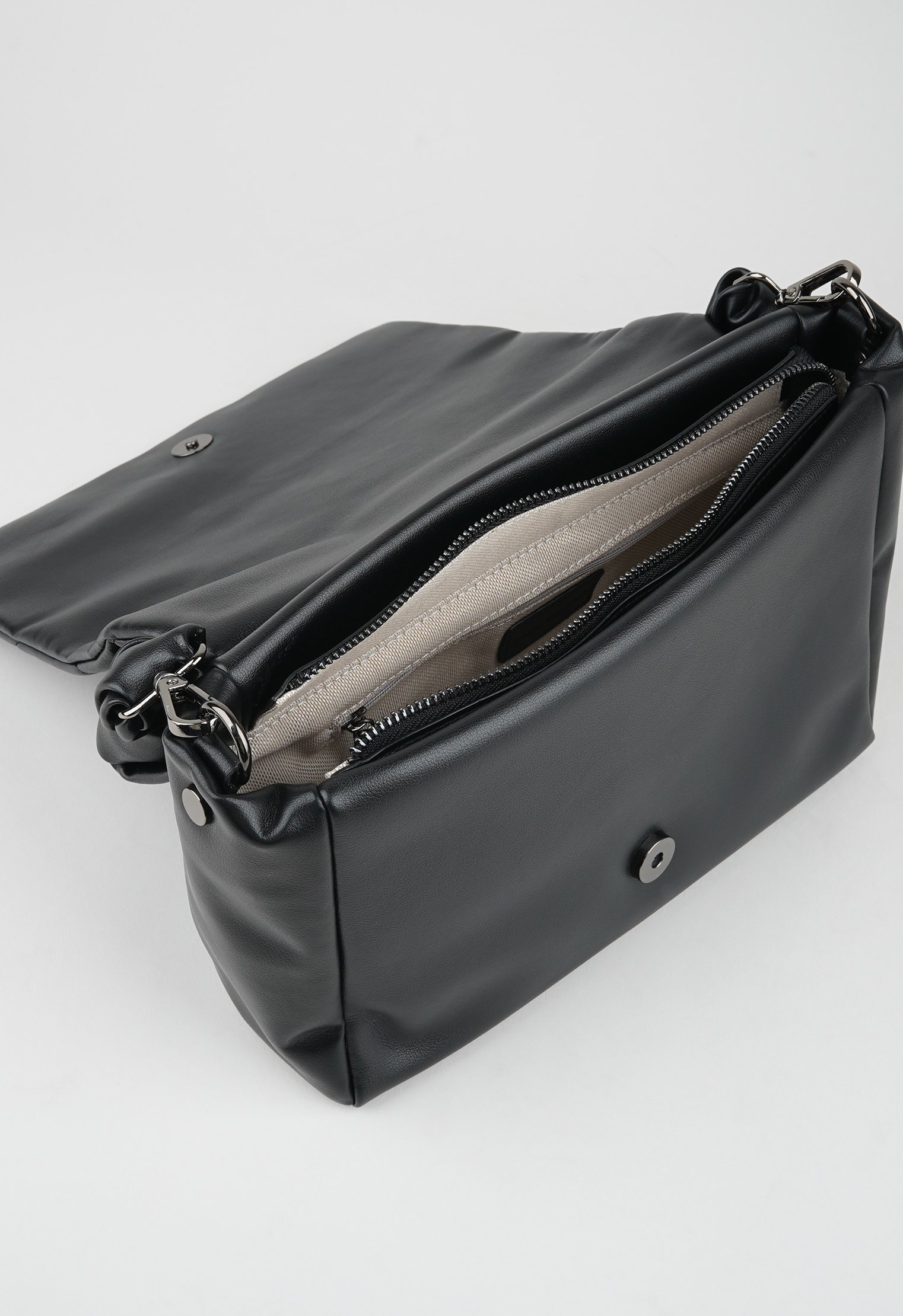 Сумки Mario Berlucci Сумки Mario Berlucci