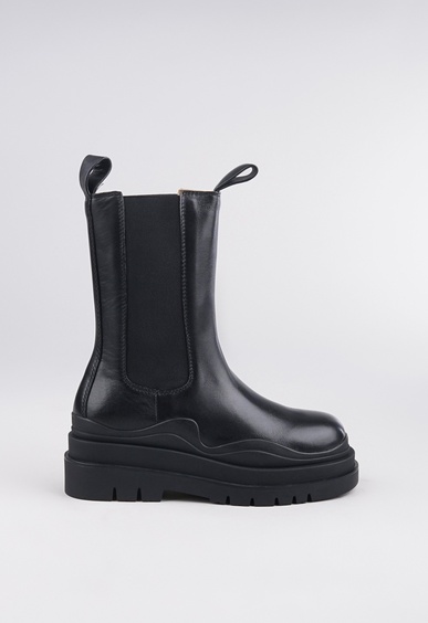 Mario Berlucci  Mario Berlucci