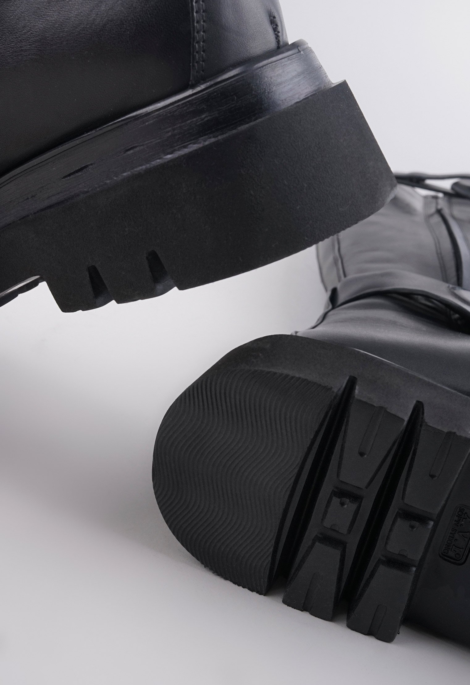 Сапоги на платформе Mario Berlucci Сапоги на платформе Mario Berlucci