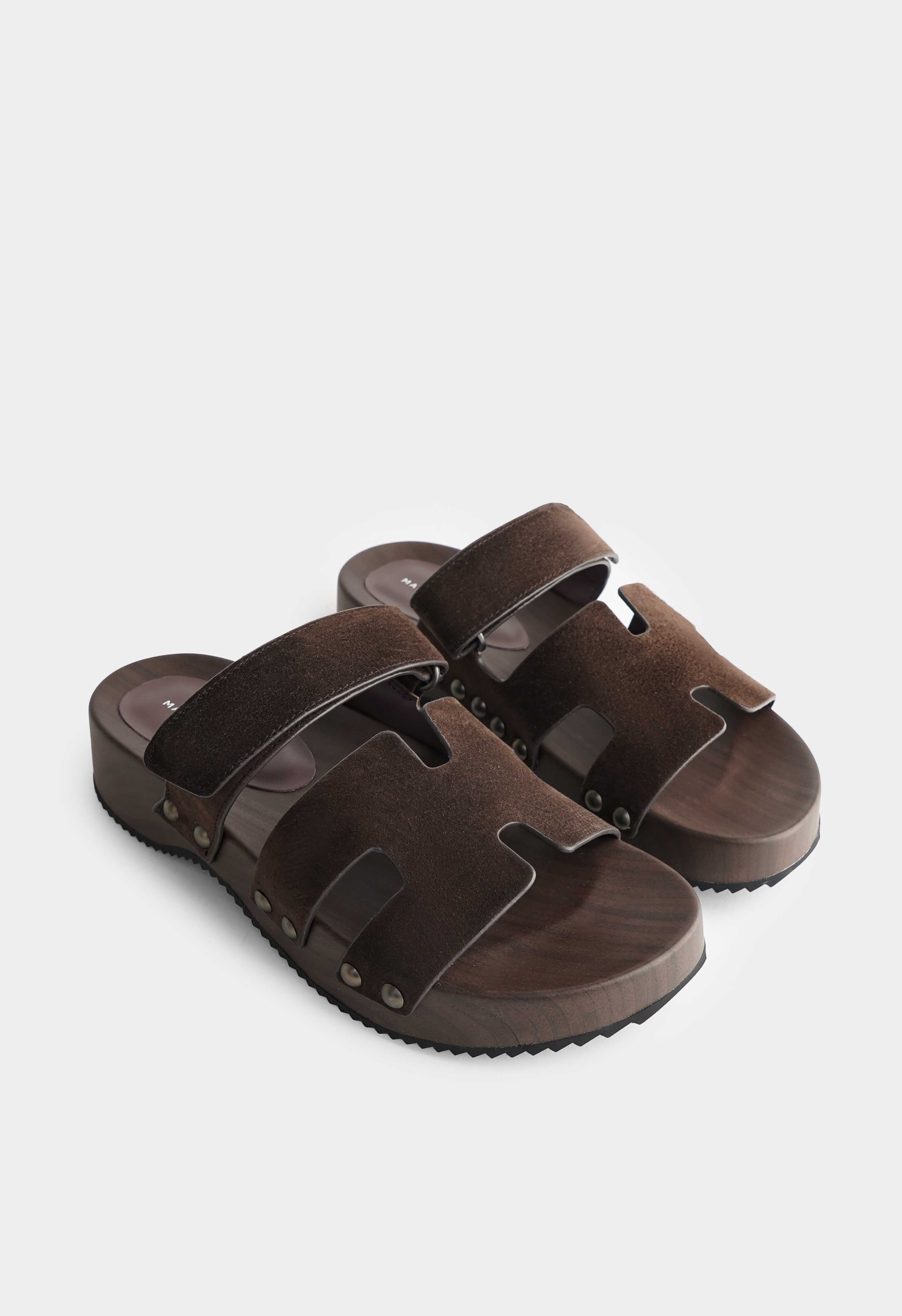 Mario Berlucci 1-J222