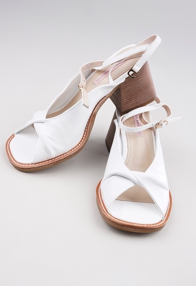 Босоножки на каблуке Mario Berlucci Босоножки на каблуке Mario Berlucci