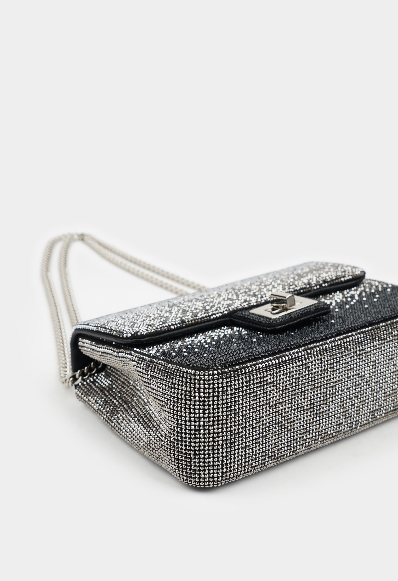 Клатчи Mario Berlucci Клатчи Mario Berlucci