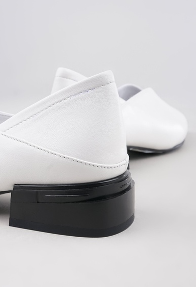 Туфли на низком каблуке Mario Berlucci Туфли на низком каблуке Mario Berlucci