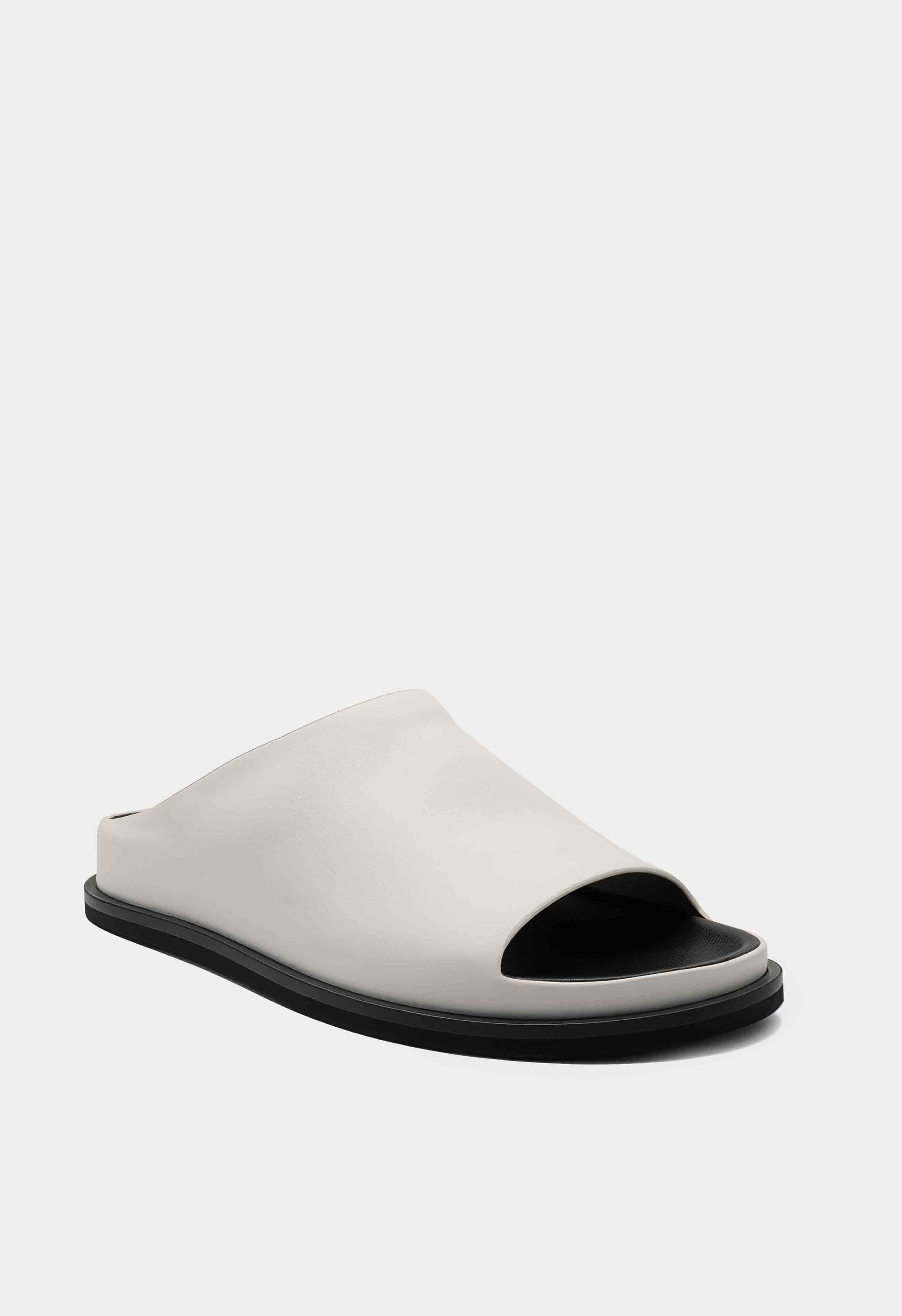 Mario Berlucci 1-J041-10-1