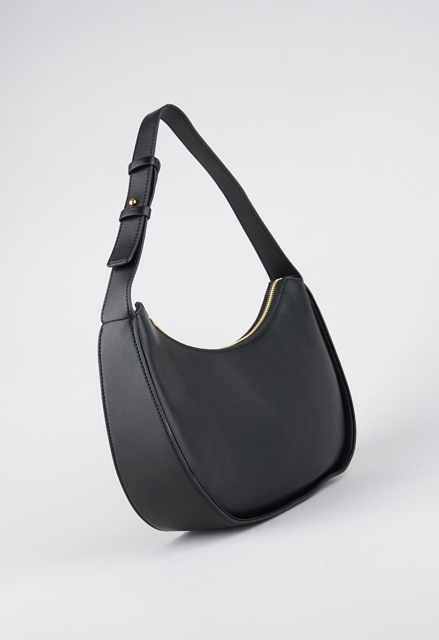 Сумки с ручками Mario Berlucci Сумки с ручками Mario Berlucci