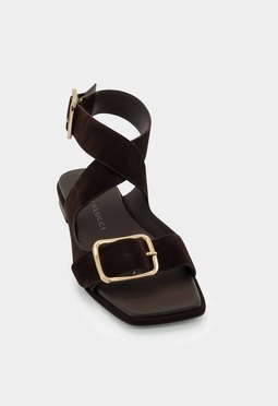 Сандалии Сандалии