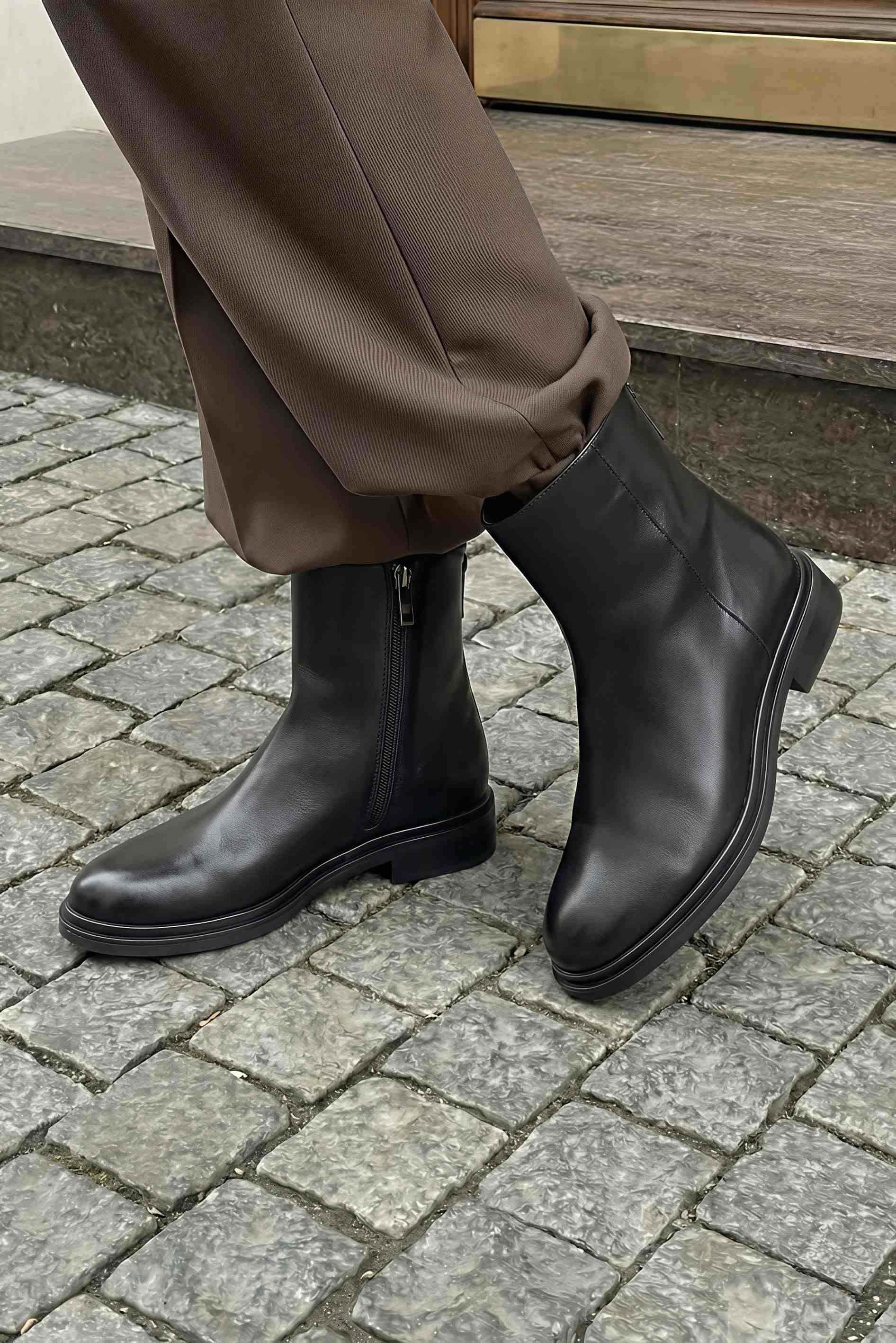 Mario Berlucci 2-H68