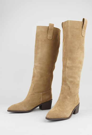 Сапоги на низком каблуке Mario Berlucci Сапоги на низком каблуке Mario Berlucci