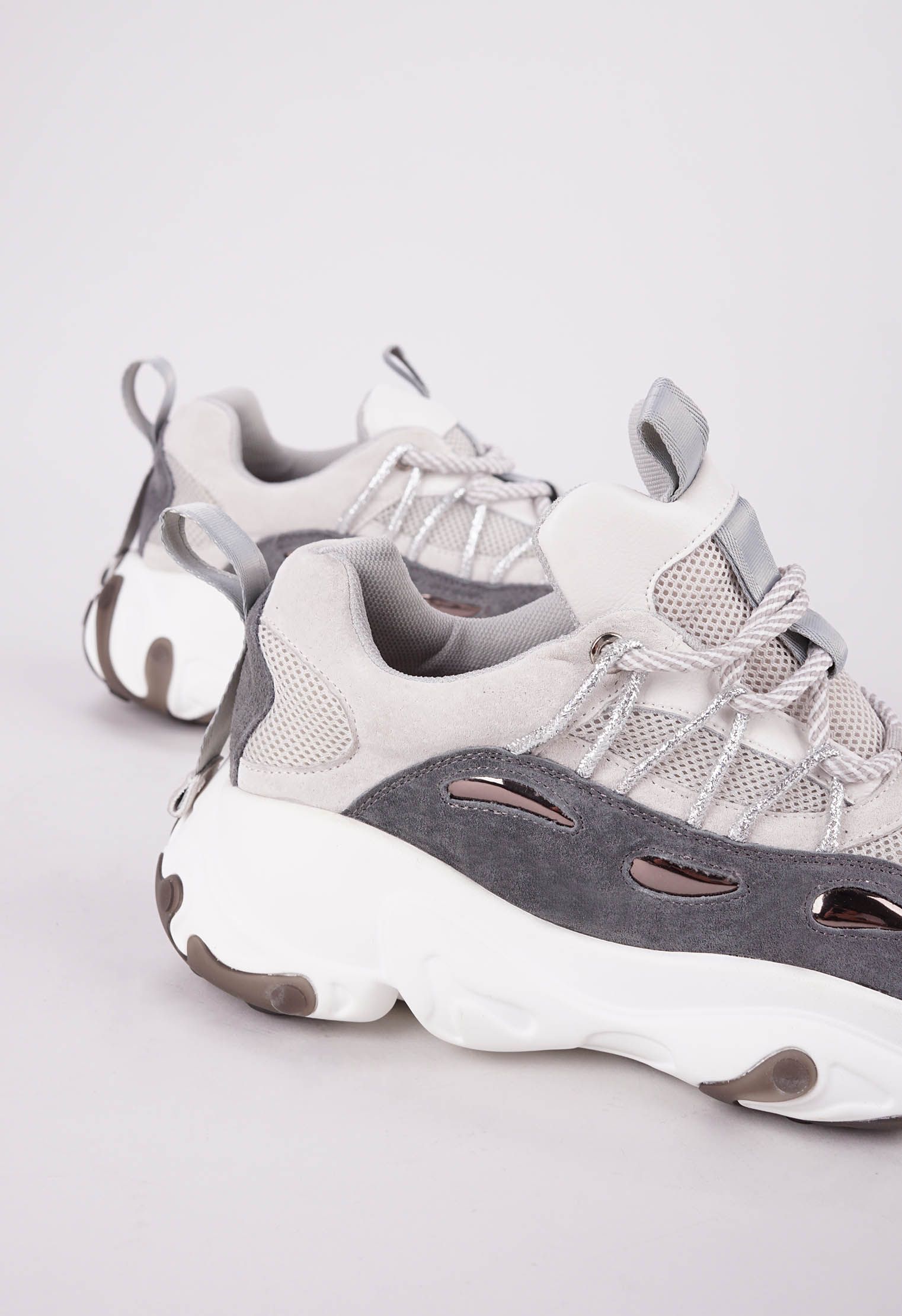 Кроссовки Superioni Кроссовки Superioni