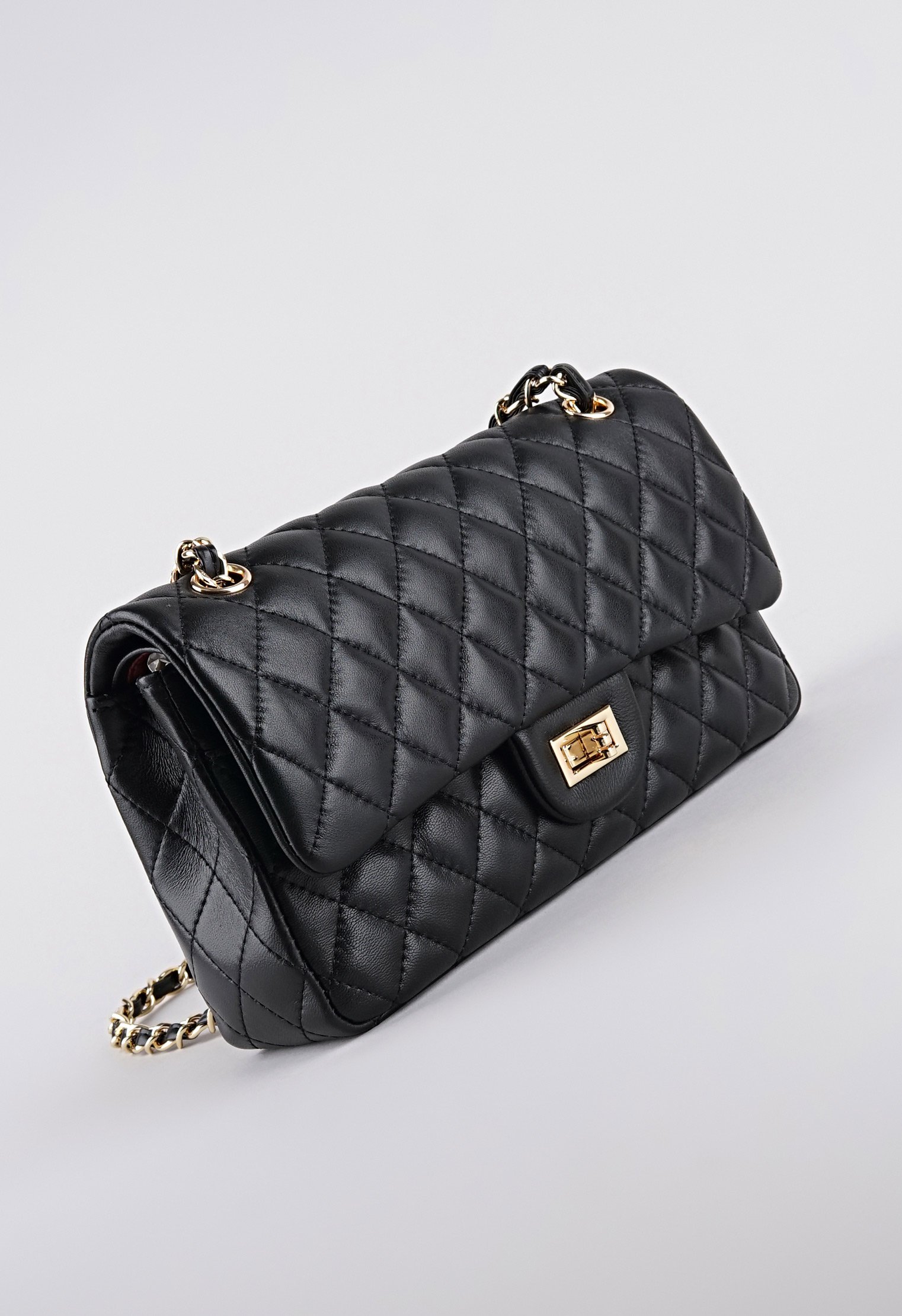 Mario Berlucci Mario Berlucci