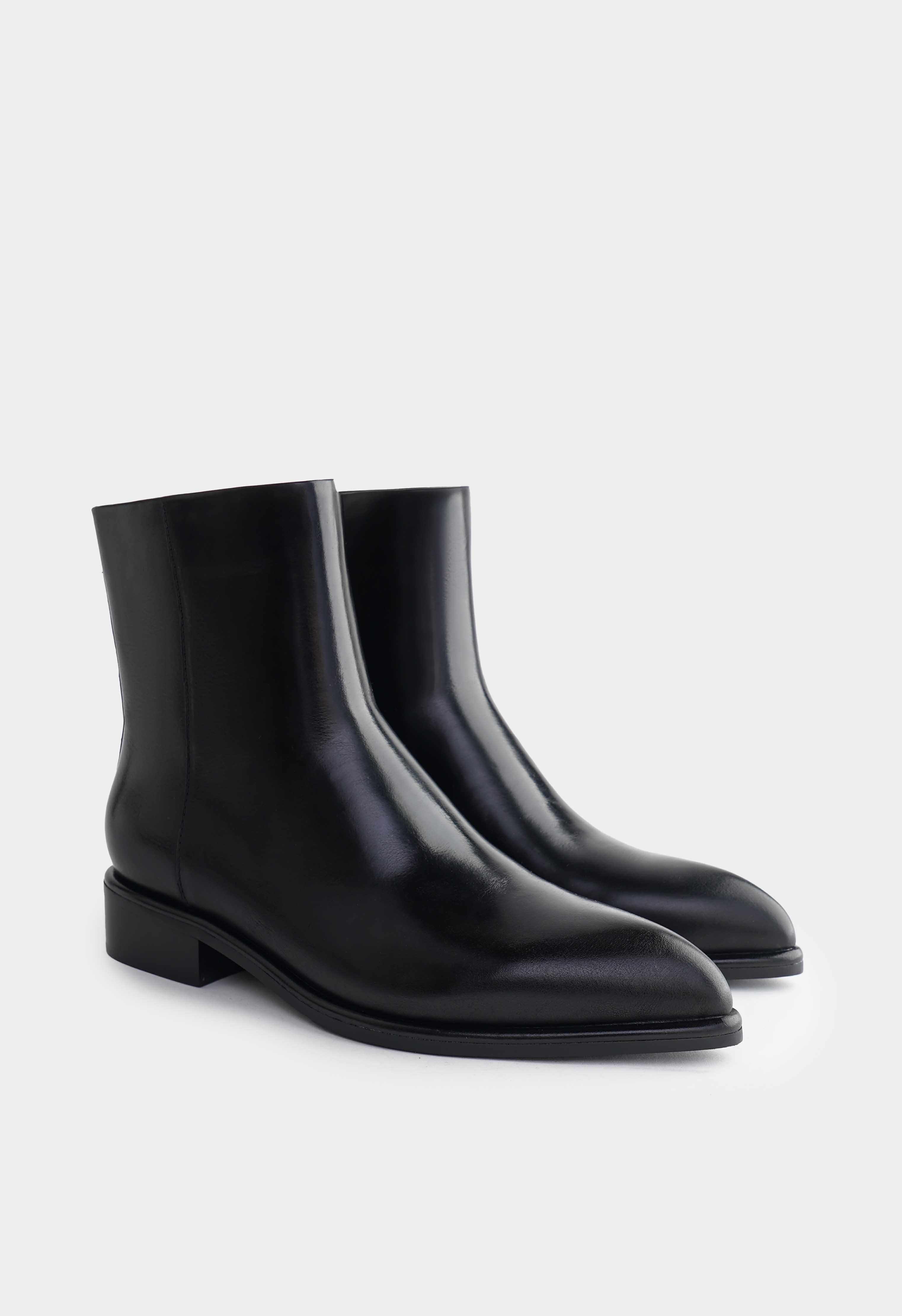 Mario Berlucci 2-J22