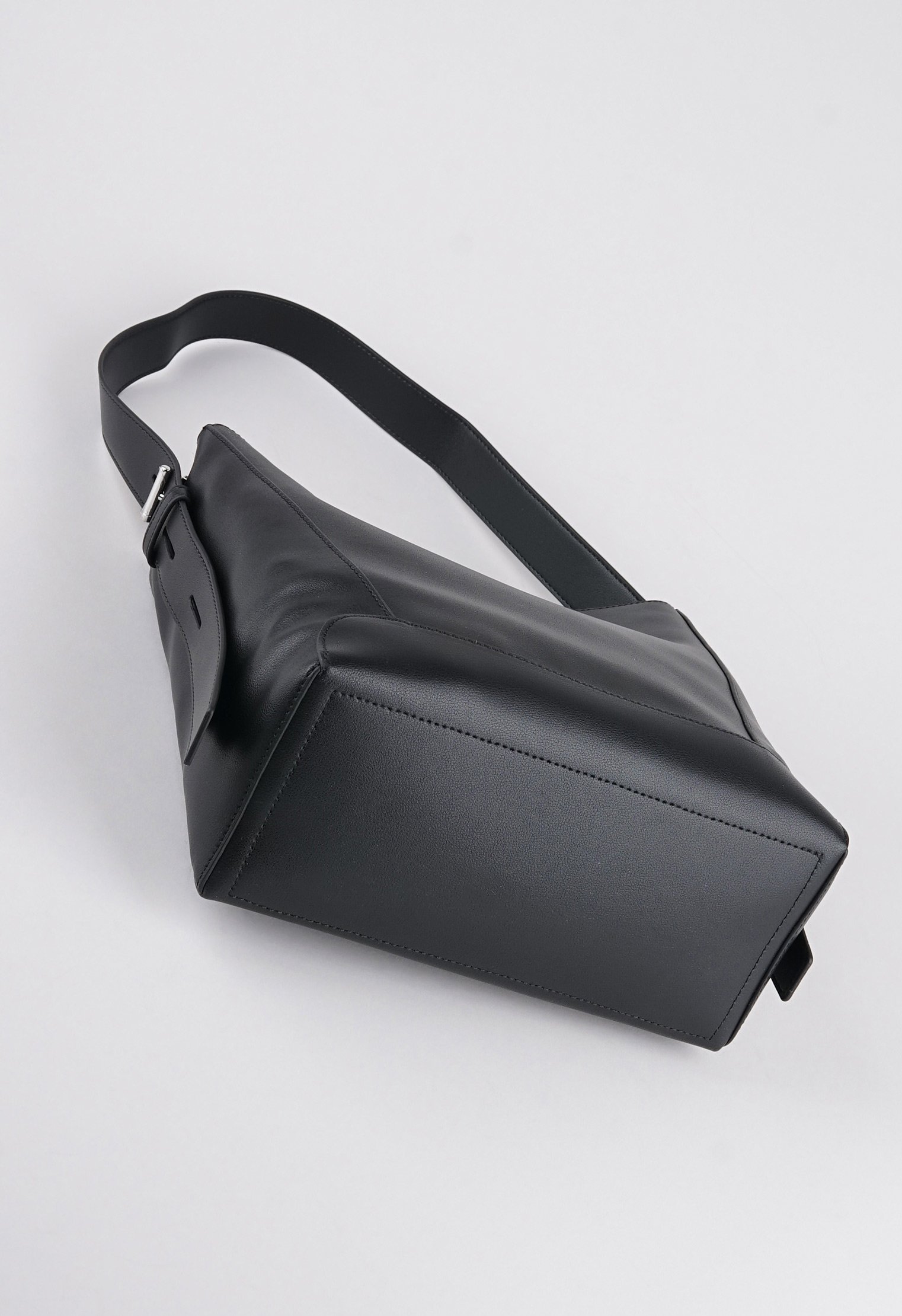 Сумки с ручками Mario Berlucci Сумки с ручками Mario Berlucci