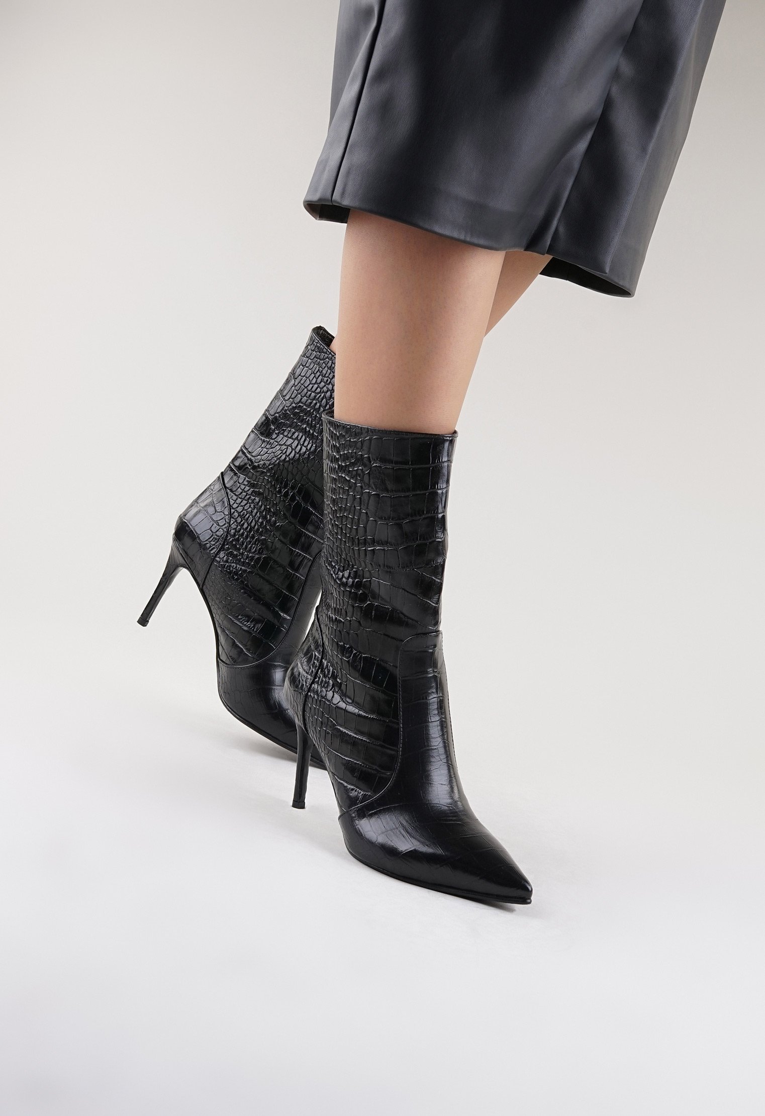 Ботильоны Mario Berluchi Ботильоны Mario Berluchi