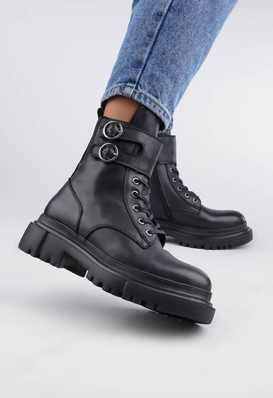 Mario Berluchi  Mario Berluchi