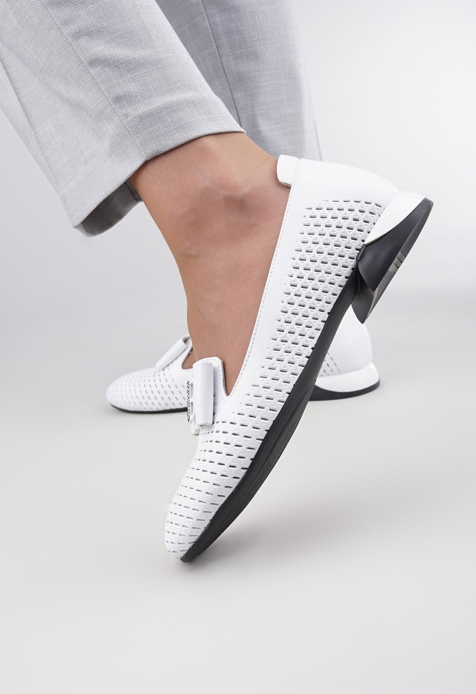 Туфли на низком каблуке Mario Berluchi Туфли на низком каблуке Mario Berluchi