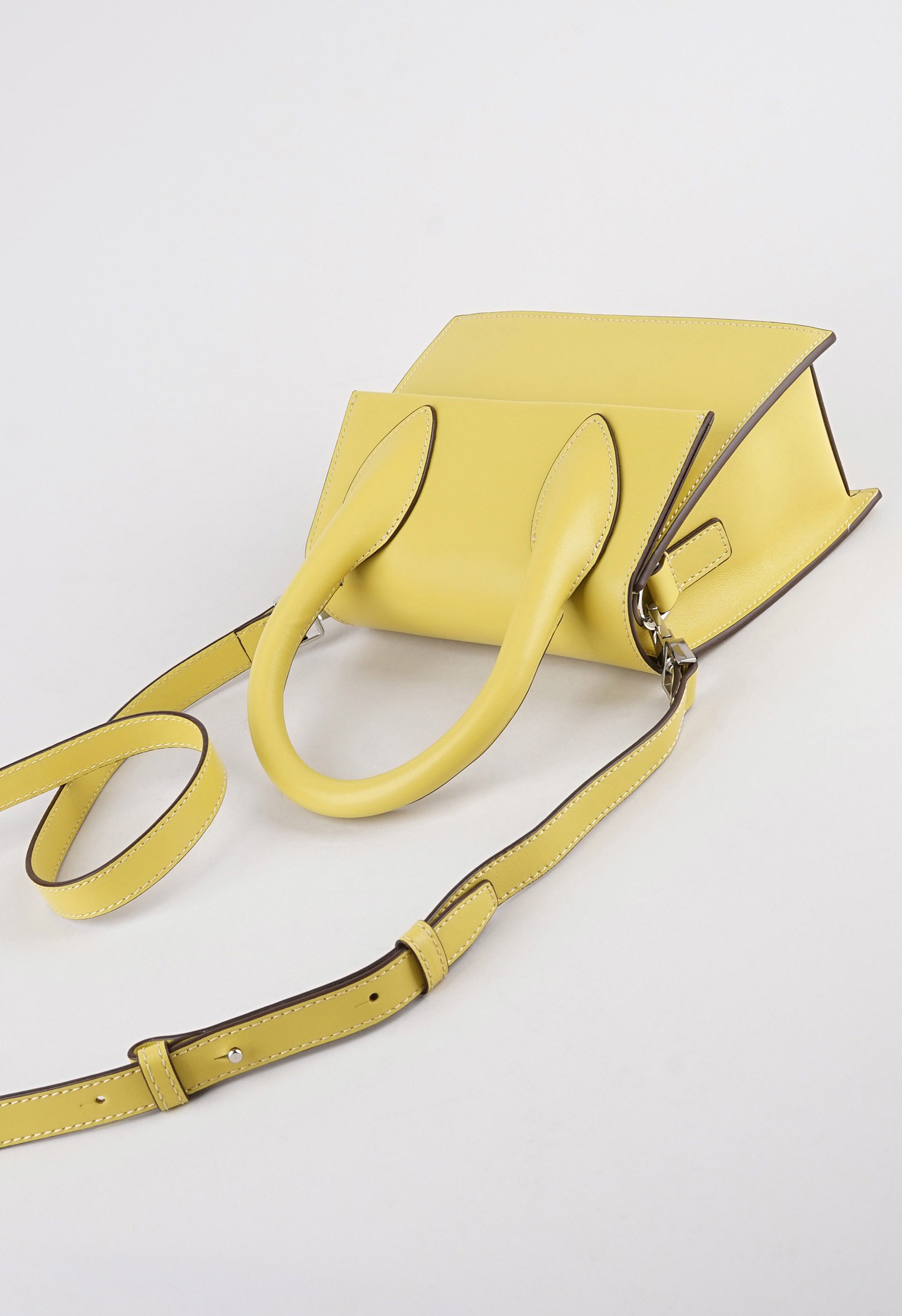 Сумки с ручками Mario Berlucci Сумки с ручками Mario Berlucci