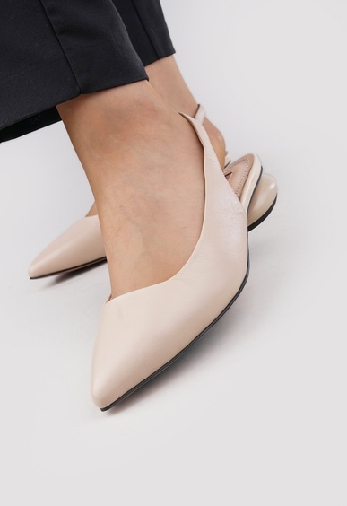 Туфли на низком каблуке Mario Berlucci Туфли на низком каблуке Mario Berlucci