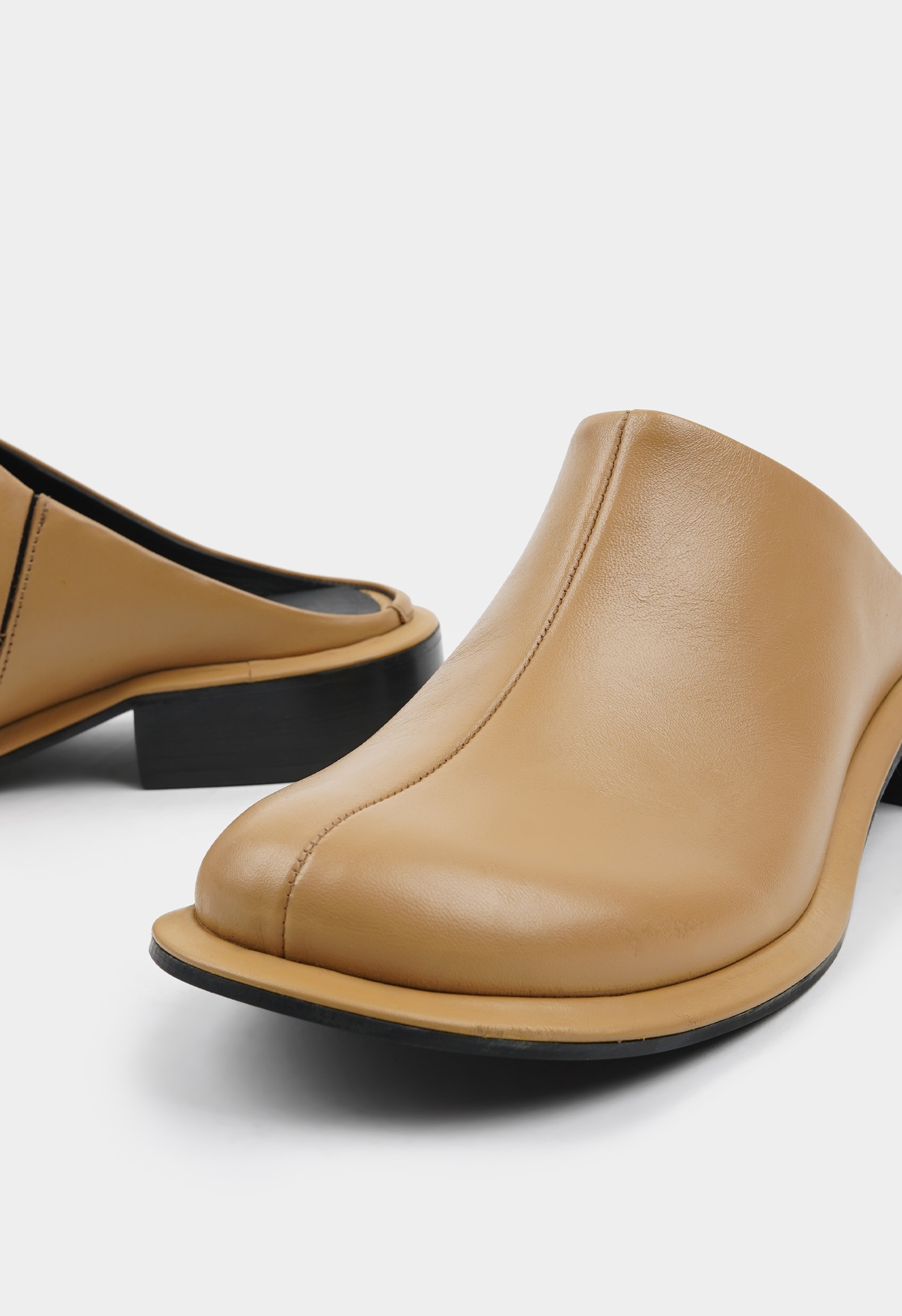 Сабо Mario Berlucci Сабо Mario Berlucci