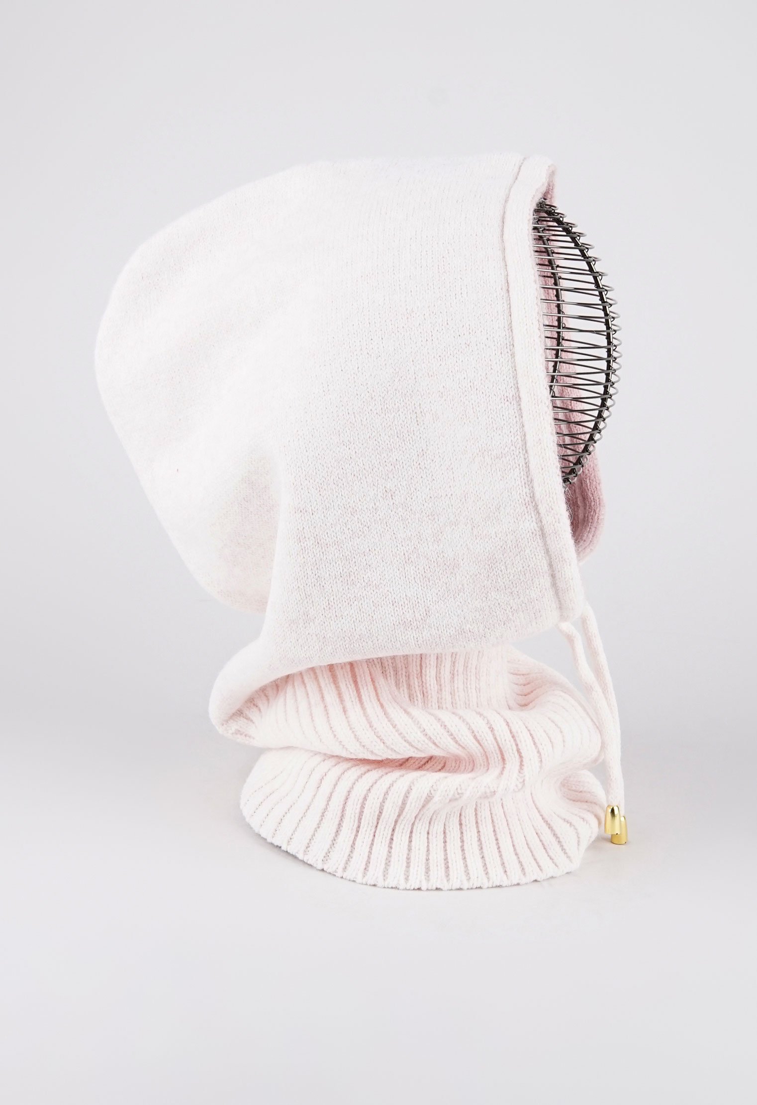 Головные уборы OZTA Головные уборы OZTA