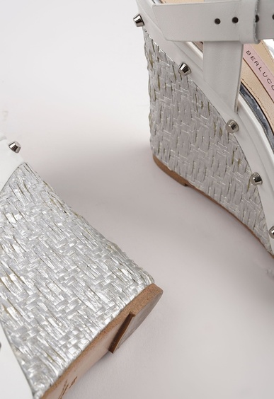 Босоножки на танкетке Mario Berlucci Босоножки на танкетке Mario Berlucci