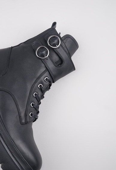 Mario Berluchi  Mario Berluchi