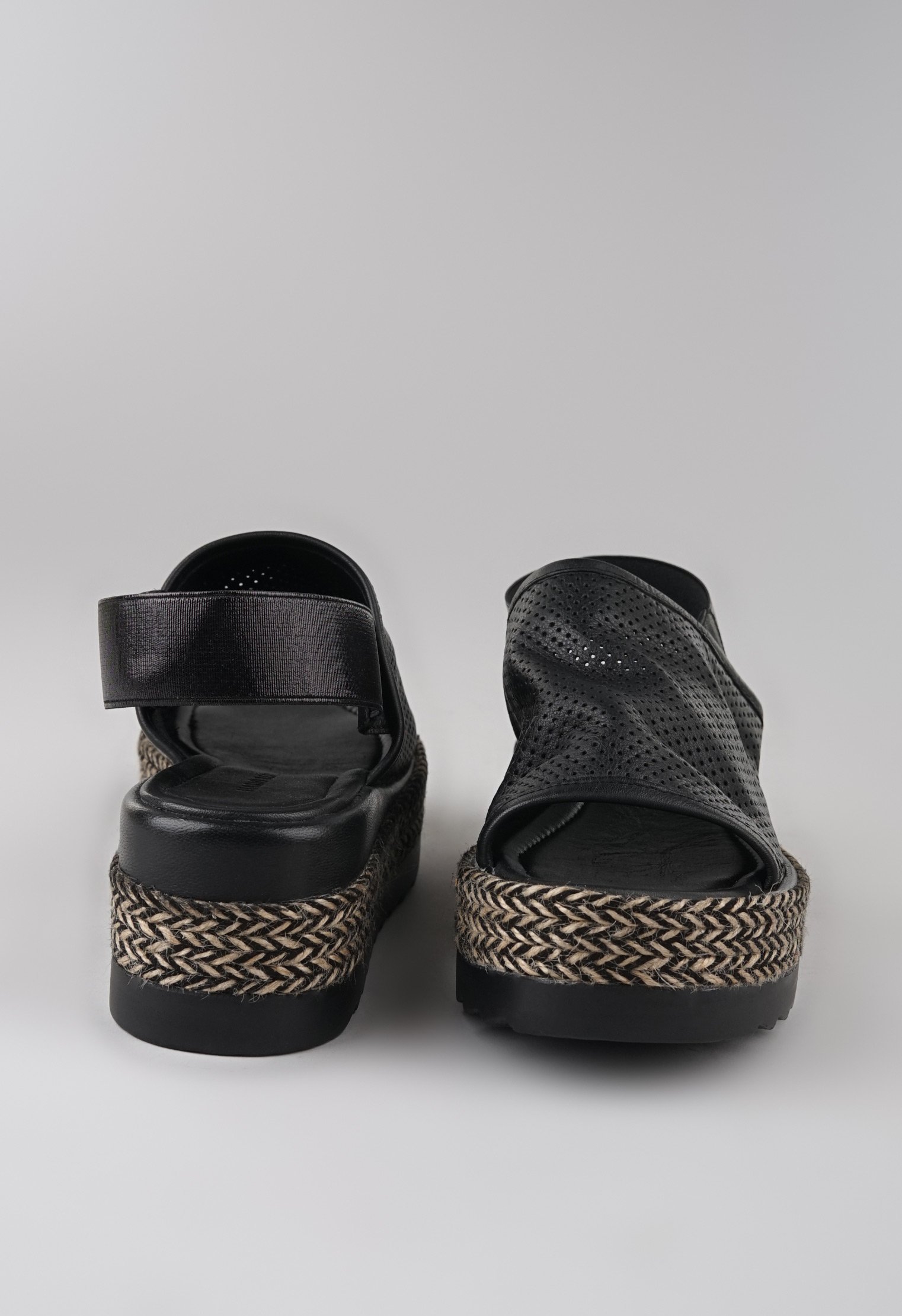 Босоножки на платформе Mario Berluchi Босоножки на платформе Mario Berluchi