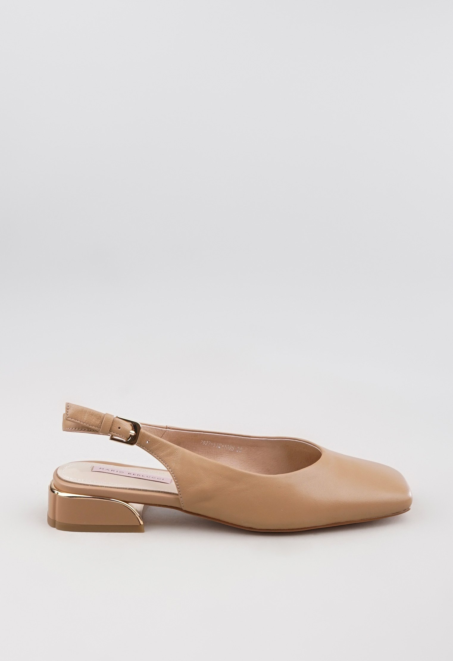 Туфли на низком каблуке Mario Berlucci Туфли на низком каблуке Mario Berlucci